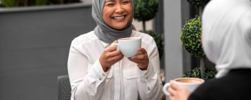 Cara Mengatasi Kulit Sensitif Setelah Aktivitas Outdoor agar Tetap Tenang dan Sehat